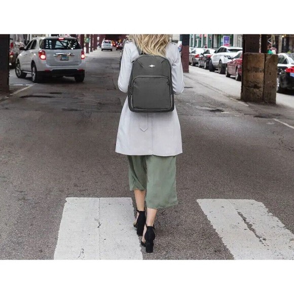 Travelon Anti-Theft Parkview Backpack - Picture 2 of 9